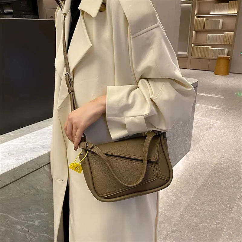 

Fashion handbag, crossbody bag, square handbag, women's cute crossbody bag, side crossbody bag