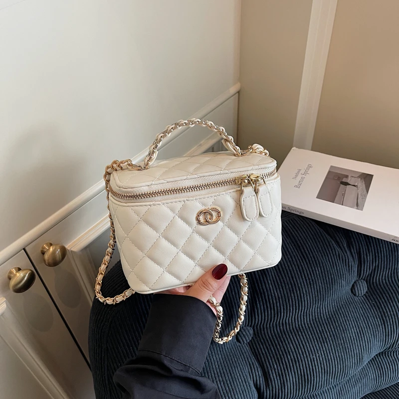 

Famous trendy zipper crossbody bag, classic women's chain strap shoulder bag, luxurious design handbag suitable for daily use