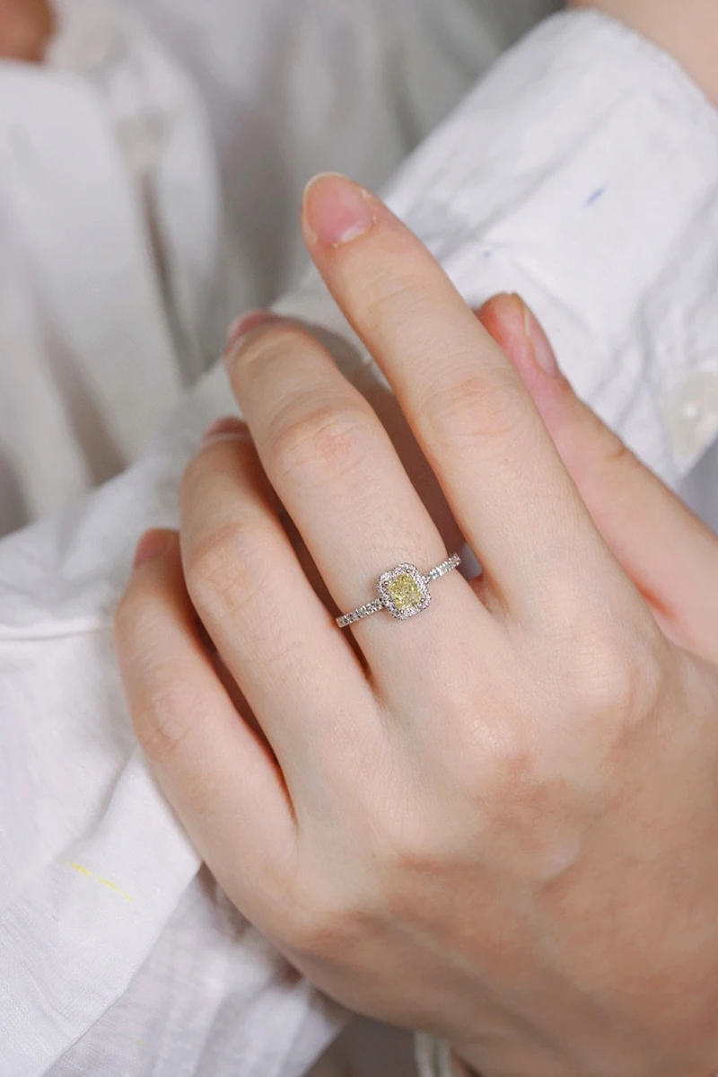 KUGG 100% 18K White Gold Rings Classic Shiny Design Real Natural Yellow Diamond Engagement Ring for Women High Party Jewelry