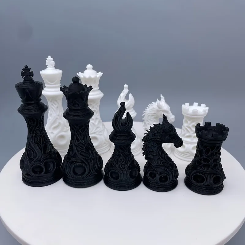 32pcs 3D Printed Plastic Gothic Revival Black And White Chess Set | Sci-Fi Celtic Woven Art Dragon Pattern