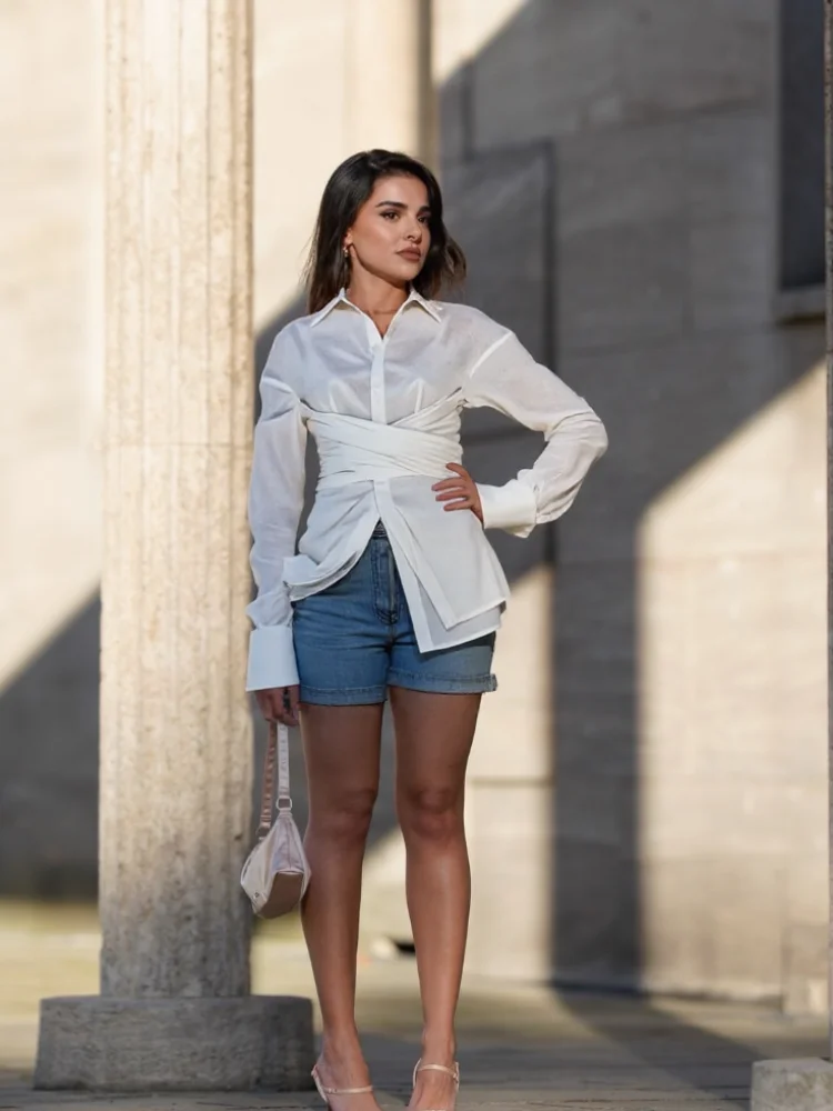 قميص أنيق بأكمام طويلة للنساء مع طية صدر السترة مع ضمادة متقاطعة بقصة ضيقة بلوزة واحدة الصدر 2025 قطع علوية للسيدات لربيع وخريف