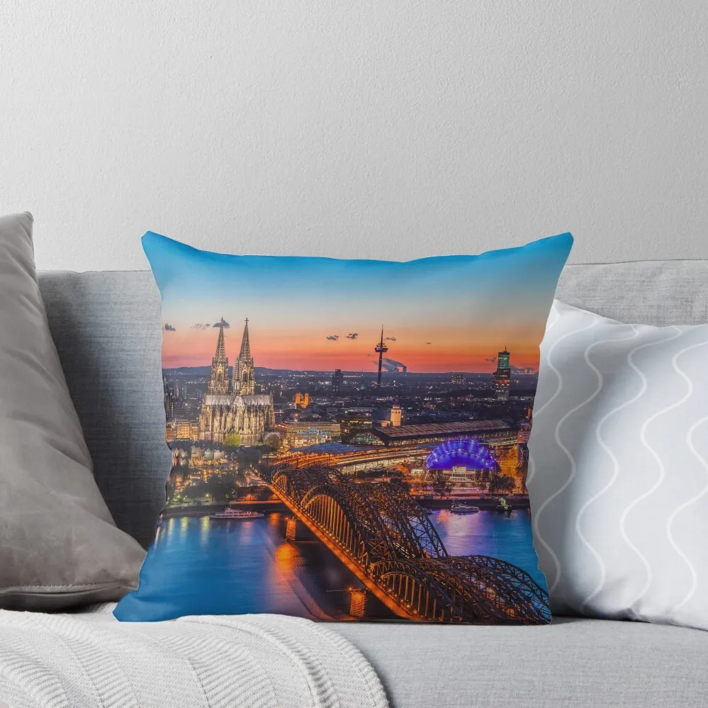 

COLOGNE 03 Throw Pillow anime girl Decorative Pillow Covers For Sofa christmas decorations 2025 Sofa Cushion Cover pillow