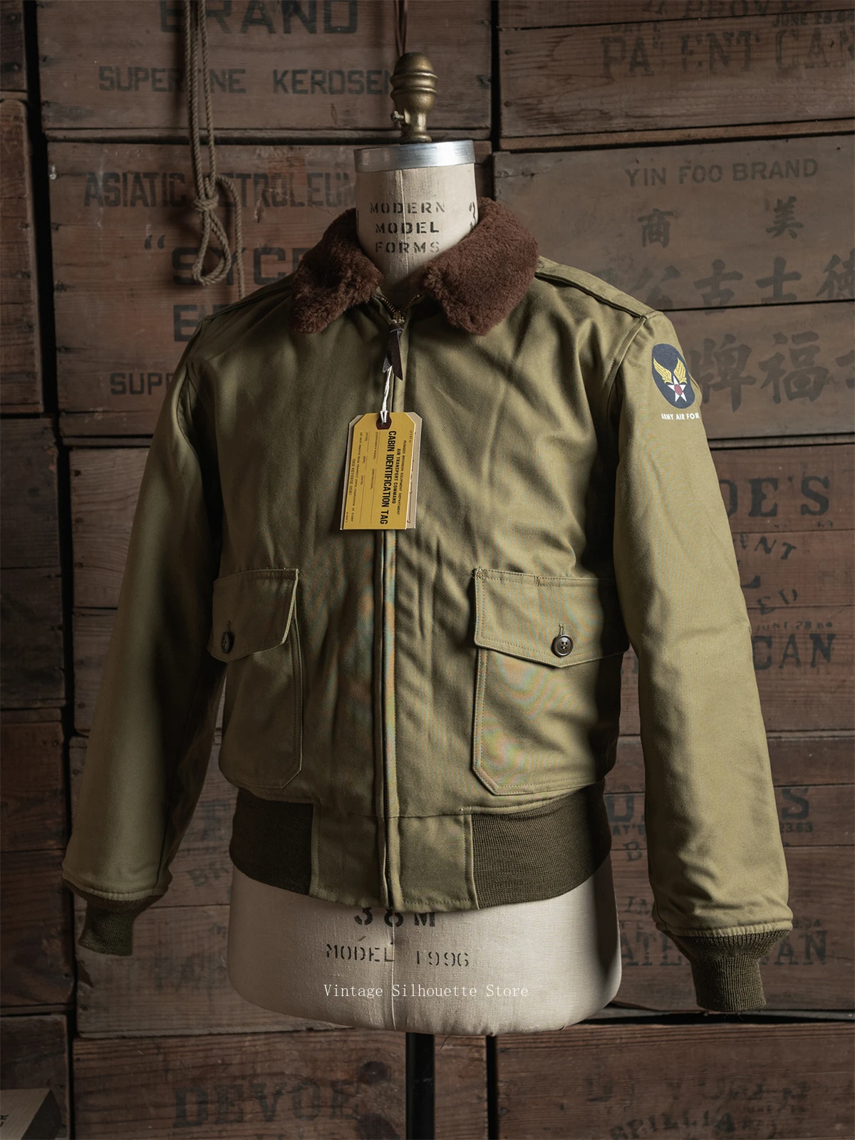 B-10 フライトジャケット サイズ38　BRONSON MFG. Rugged Bronson 1943 Type B-10 Bomber Flight Jacket Shearling Fur