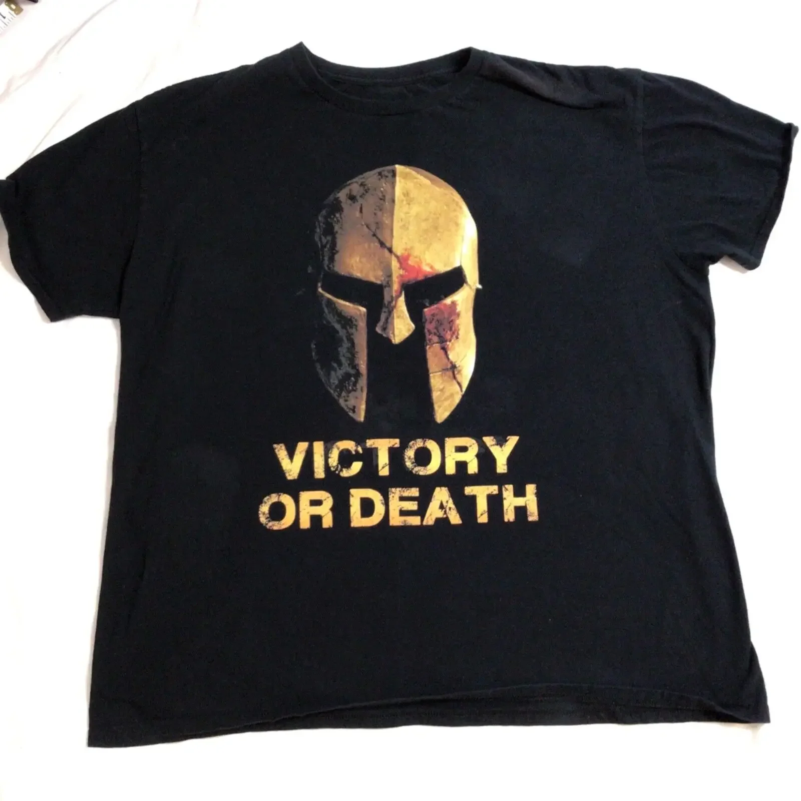 

Victory or Death Spartan Warrior Helmet Men T-Shirt Short Sleeve Casual Cotton O-Neck Summer T Shirt