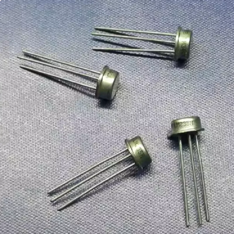 LM34DH/NOPB Sensors, Transducers Temperature Sensors Analog and Digital Output Local 32°F ~ 212°F 10mV/°F TO-46-3