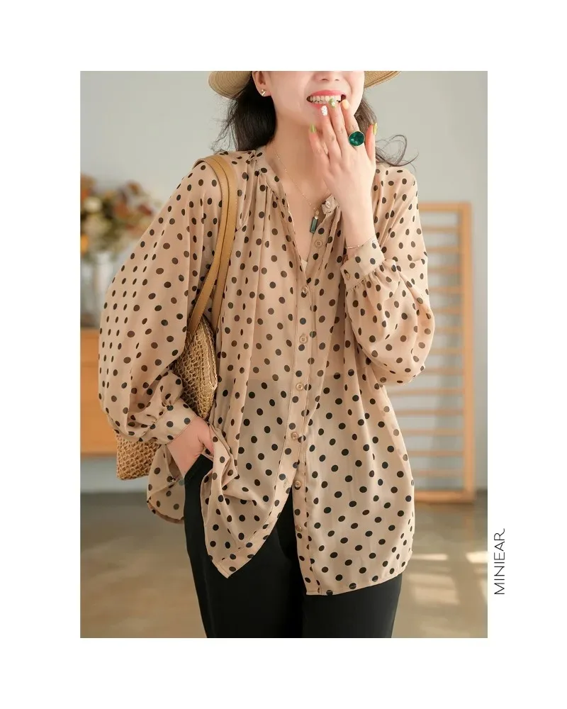 Jiangnan Misty Rain Early Summer New Product Chiffon Polka Dot Shirt Women\'s Long sleeved Top Comfortable Women\'s Original Stock