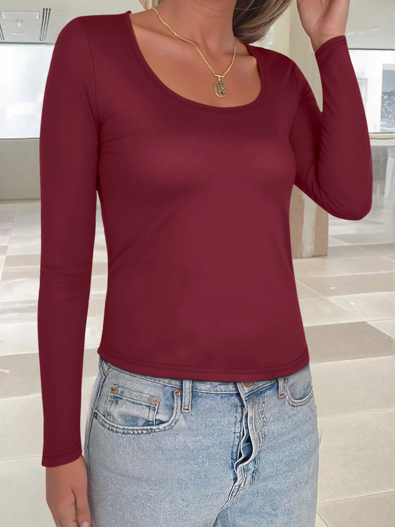 Elegant U‑Neck Long Sleeve Slim Top, Streamlined Basic Shirt for Café Visits & Girls’ Gathering OOTD