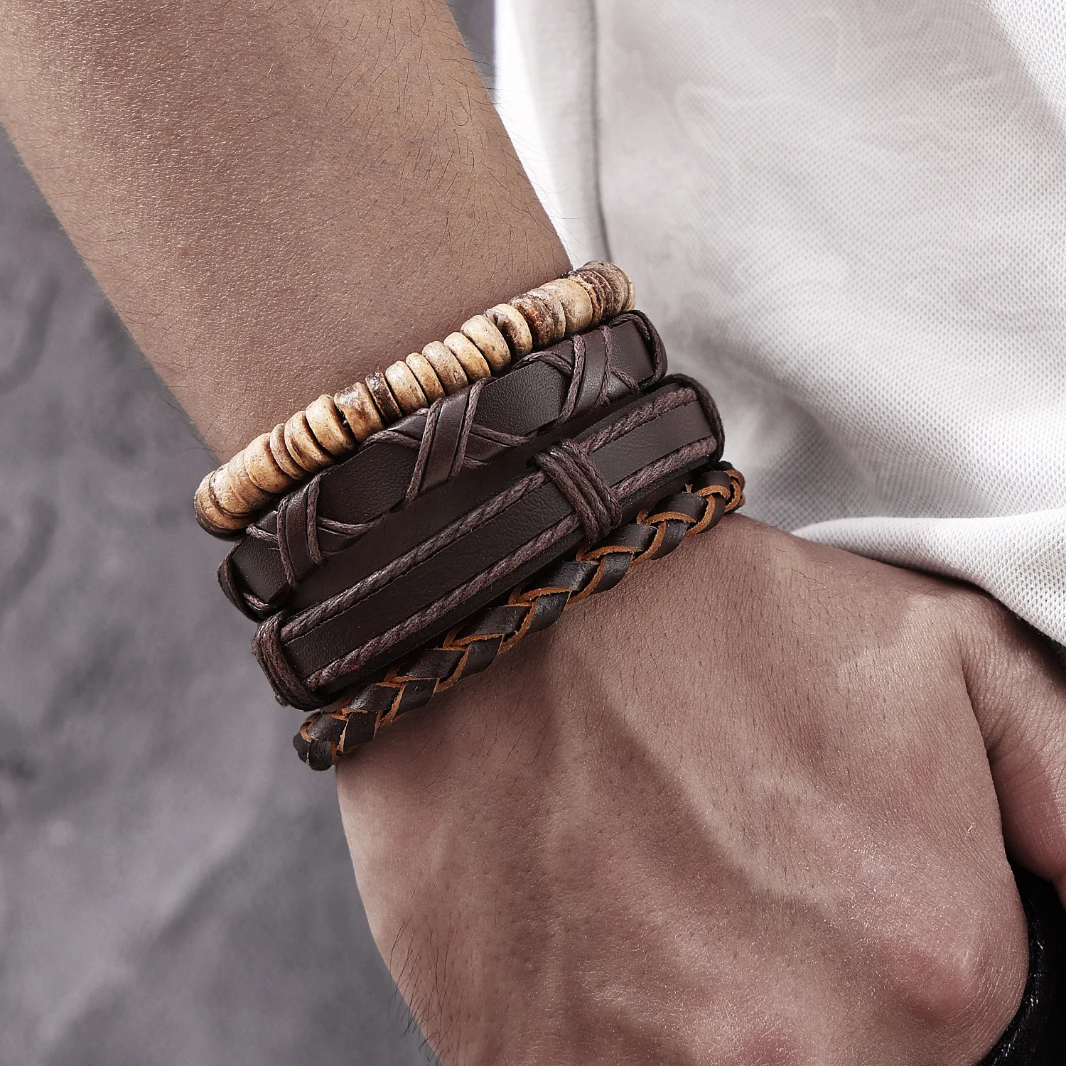 Retro Handgewebte Holzperlen Mehrschichtige Armbänder Hip-Hop Leder Kokosnussschale Herrenarmbänder Modeschmuck Trendige Accessoires – Detail 2