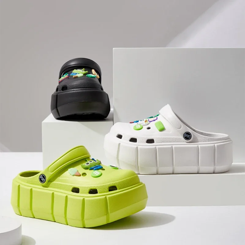 صنادل نسائية ذات نعل سميك من الرسوم المتحركة يمكنك صنعها بنفسك صنادل صيفية خفيفة الوزن وغير قابلة للانزلاق للحديقة على الشاطئ صنادل نسائية خارجية سميكة من مادة إي في إيه