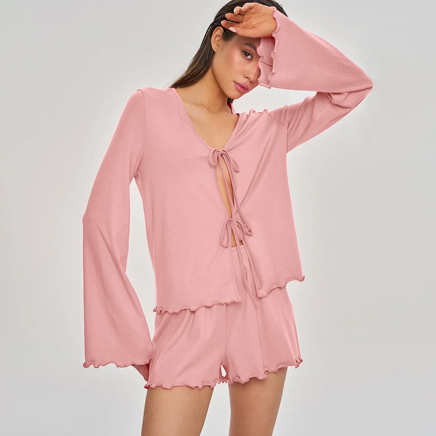 

Hiloc повседневные однотонные женские пижамы, костюм из 2 предметов, топ с v-образным вырезом на шнуровке и длинными рукавами, шорты с эластичной резинкой на талии и рюшами, новинка осени 2023 г.