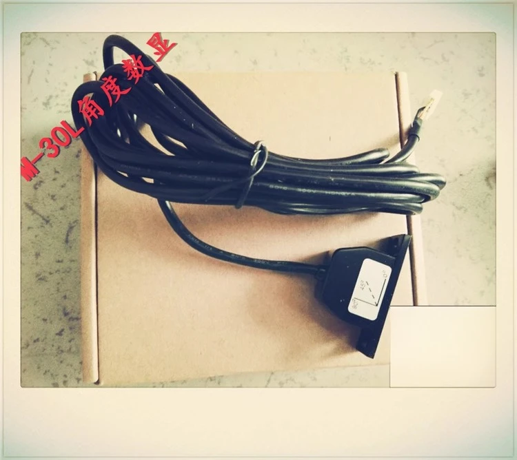 مكتشف الزوايا الرقمي M-30L - مستشعر الجاذبية لمناشير النجارة مع شاشة العرض