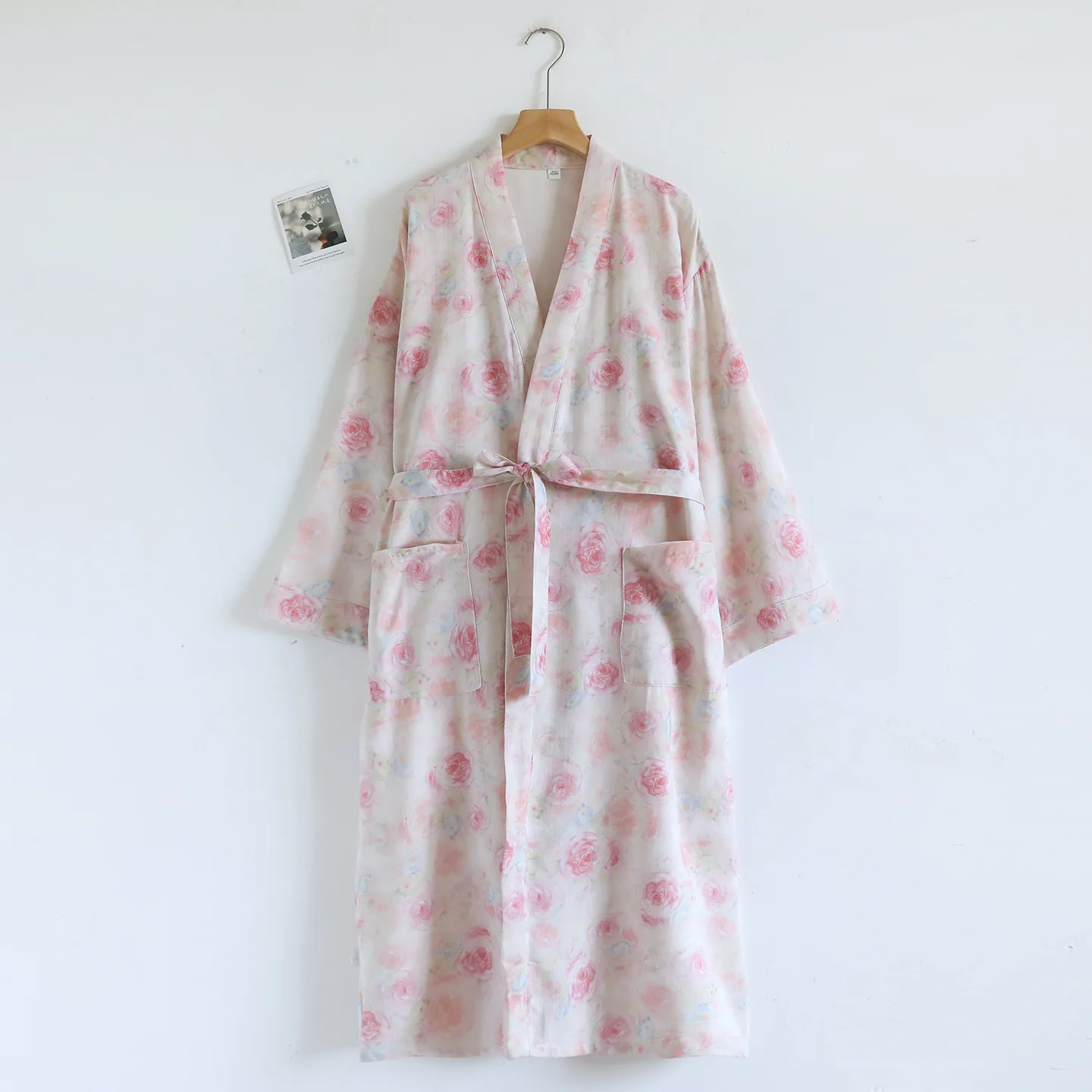 

Хлопковый двухслойный марлевый халат для женщин, пижамы с принтом роз, домашняя одежда, впитывающий банный халат для женщин