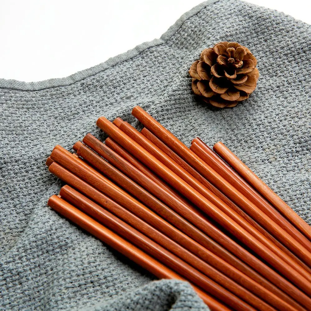 Natural Iron Wood Chopsticks Premium Reusable Kitchen Utensils Anti Slip Durable Wooden Tableware For Home Hotel Dinnerware Set