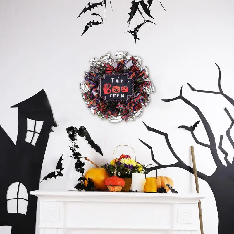 Halloween Wreath Decorations LED Lights Spider Web Wreath Artificial Decorative Wreath Halloween Door Sign Handmade Creepy Wall