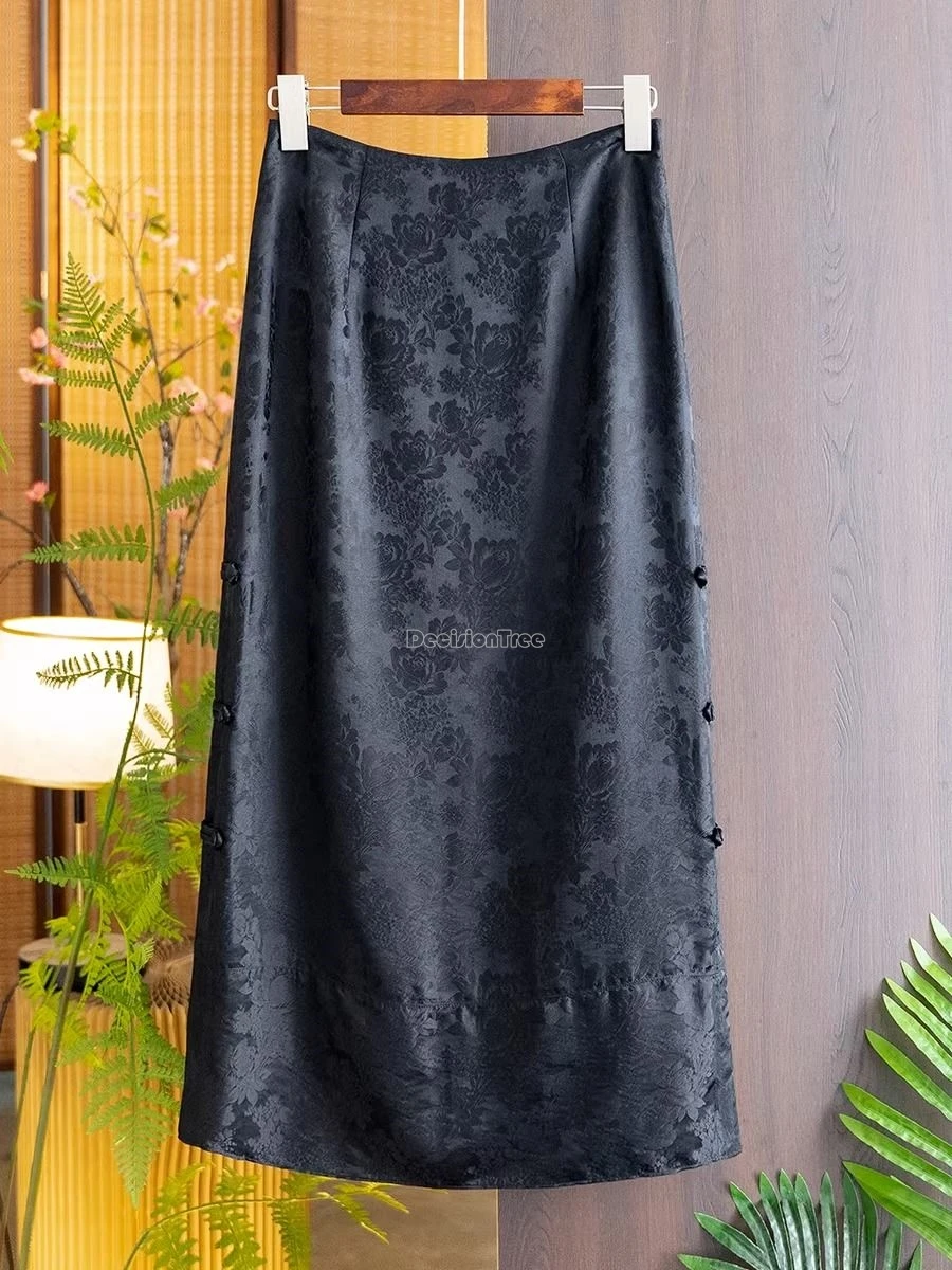 تنورة جاكار على الطراز الصيني الجديد لعام 2025 للنساء بدلة تانغ صينية كلاسيكية محسنة بفتحة عالية الخصر أنيقة نصف تنورة يومية