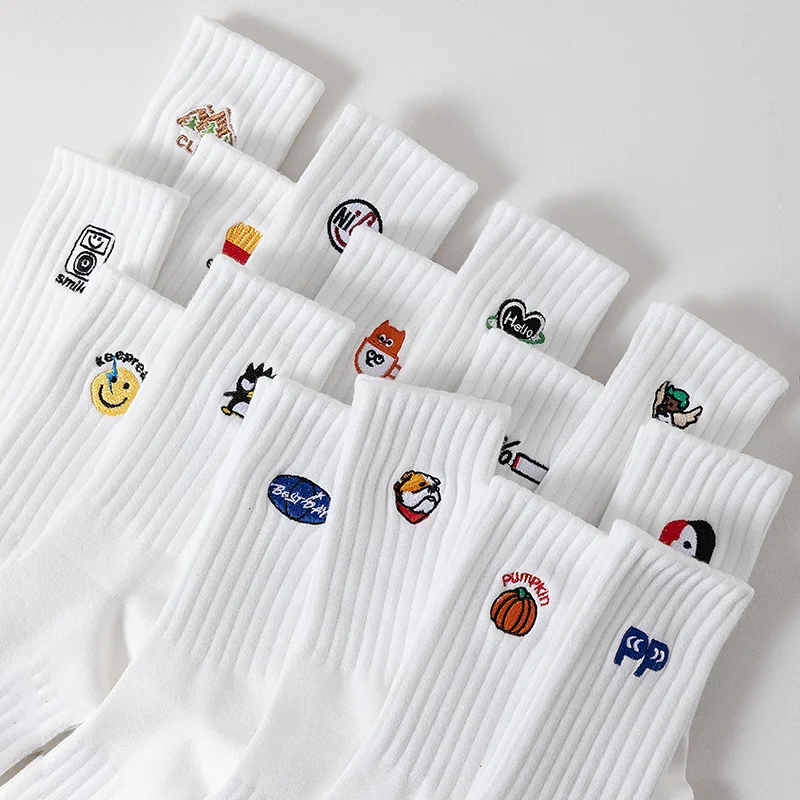 

Embroidery Cartoon Socks Fashion unisex Socks Harajuku Style Kawaii Funny Spring Autumn Female Socks Lovely cotton sock
