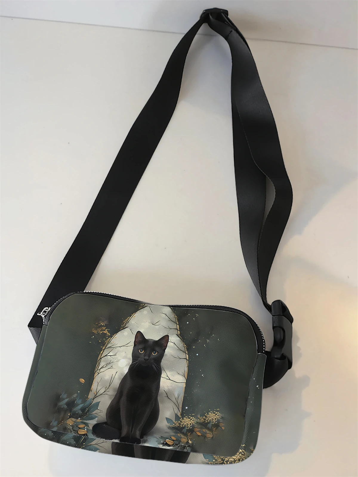 

1-piece set, black cat pattern fashionable adjustable crossbody bag, neutral sports waist bag, suitable for running