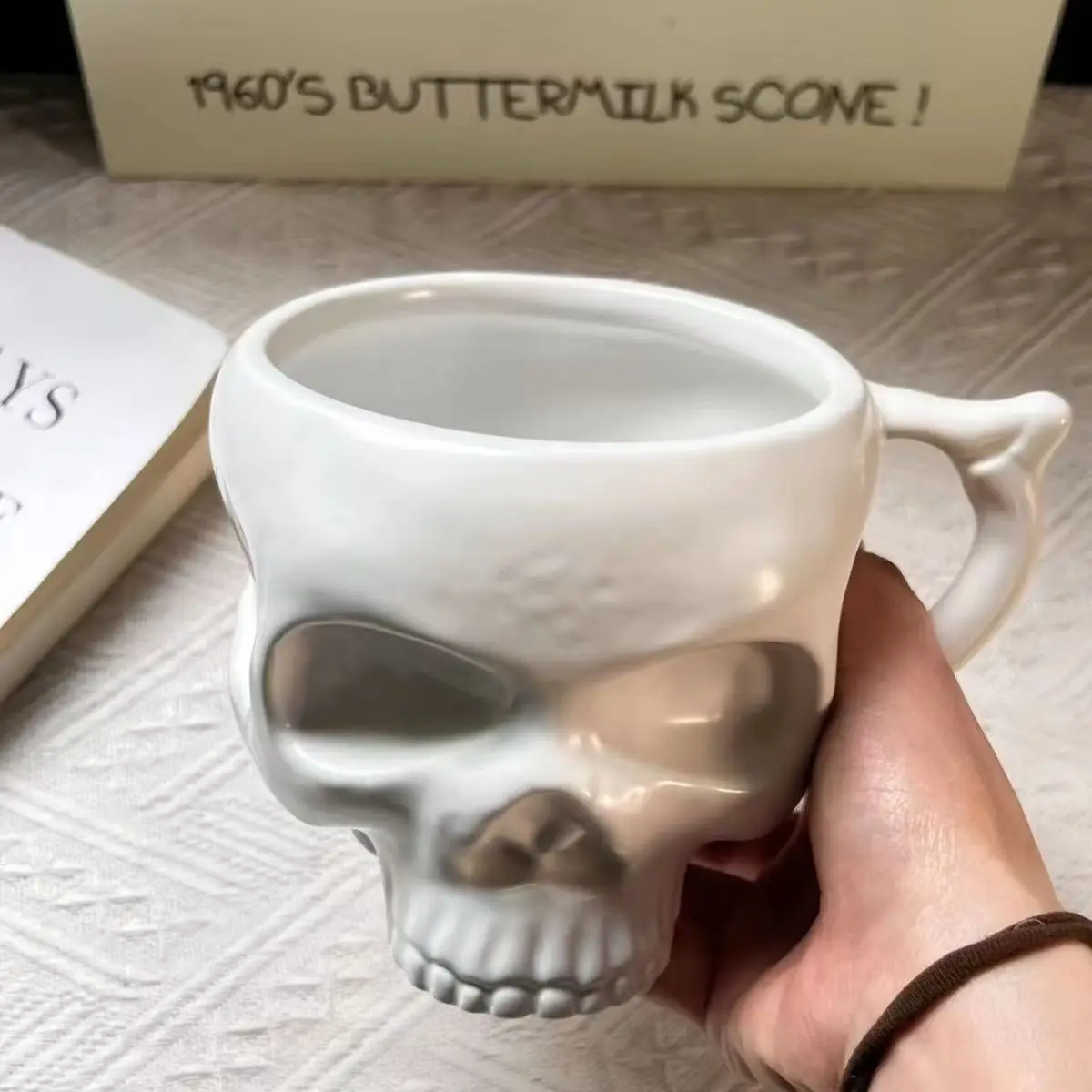 3D Sculpted Skull Ceramic Coffee Mug With Handle Gothic Sculpted Cup for Halloween Party Decor & Unique Gift