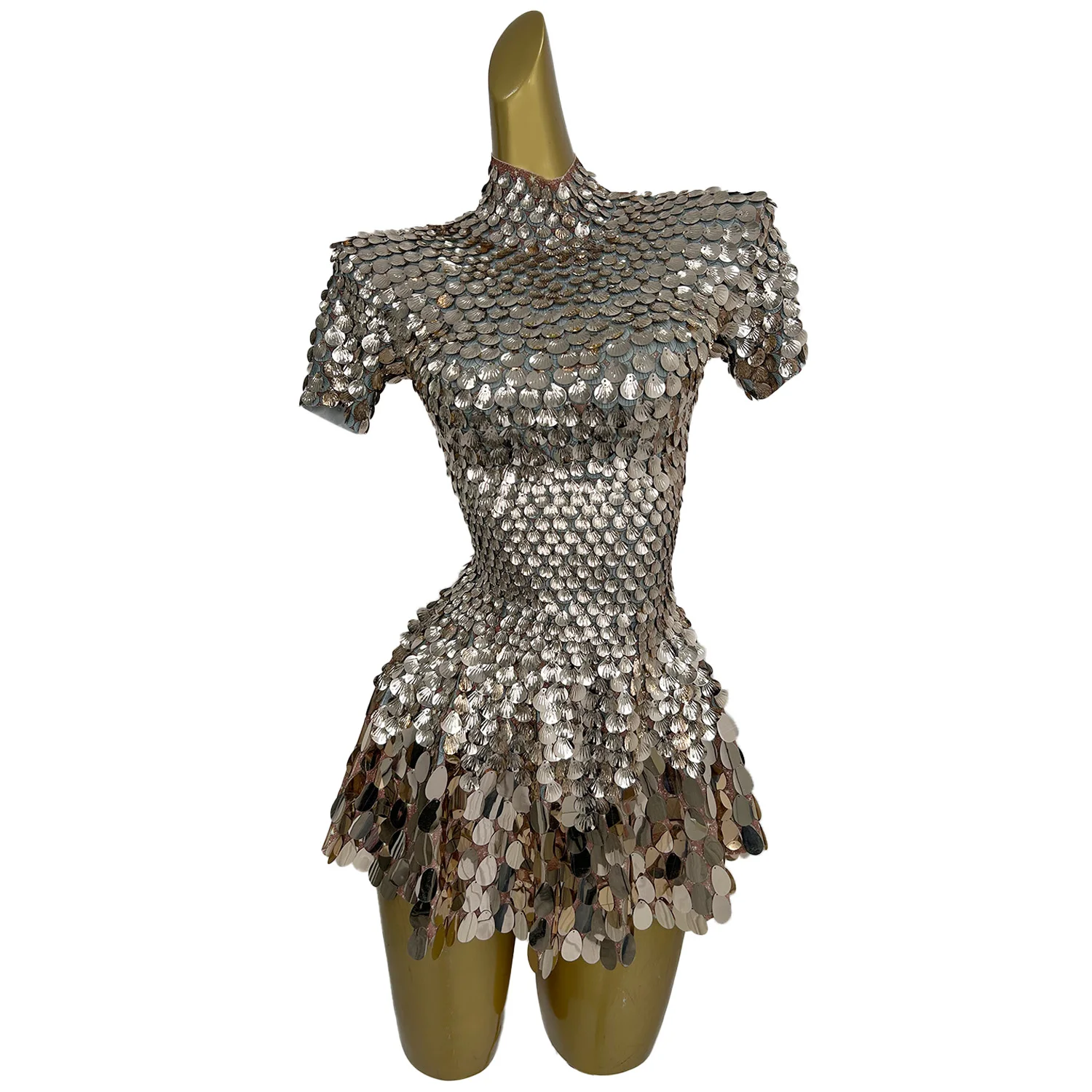 

Lovely Mini Dress Sexy Nightclub Show Shining Costume Celebrate Dress Pleated Birthday Party Champagne Shell Sequins Dresses