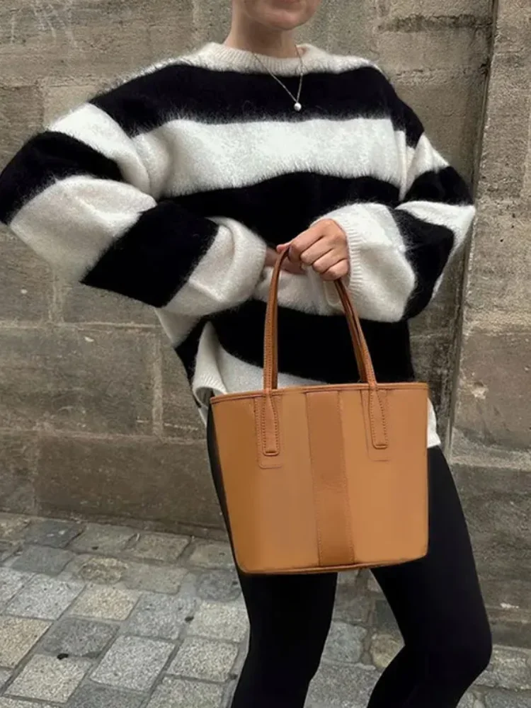 2024 New Women's O-neck Knit Sweater Cashmere Loose Long Flared Sleeves Solid Color Casual Style Fashion Pullover