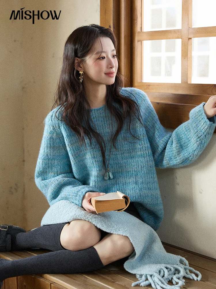 MISHOW Women's Blue Sweater 2025 Winter Fashion Loose Crew Neck Long Sleeve Pullover Pullovers Soft Versatile Top MXE86Z2733
