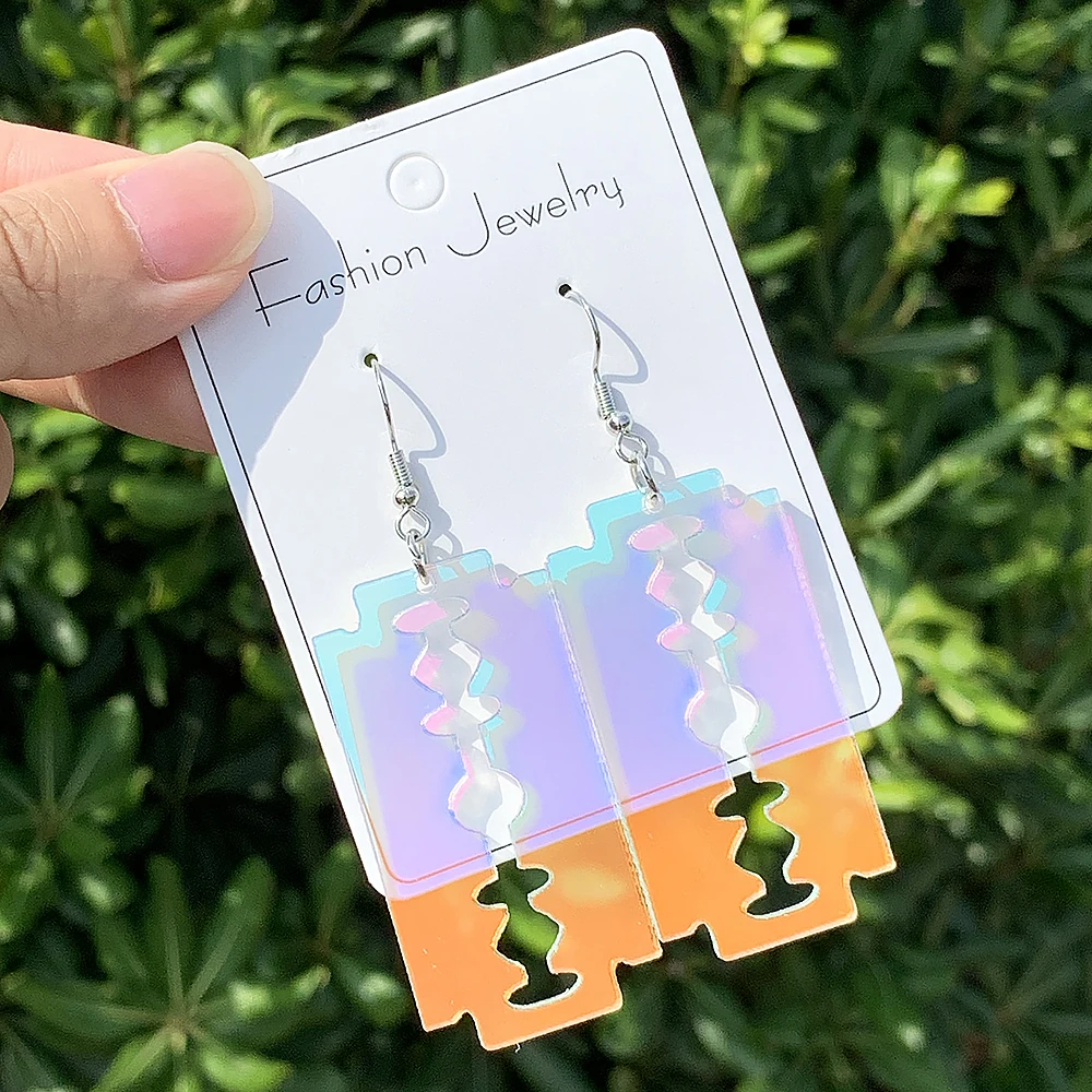 WELback-قرط مرصع بشفرة حلاقة إبداعية ، قرط فاسق رائع ، مجوهرات قوطية ، هدية موضوع للفتيات والفتيان