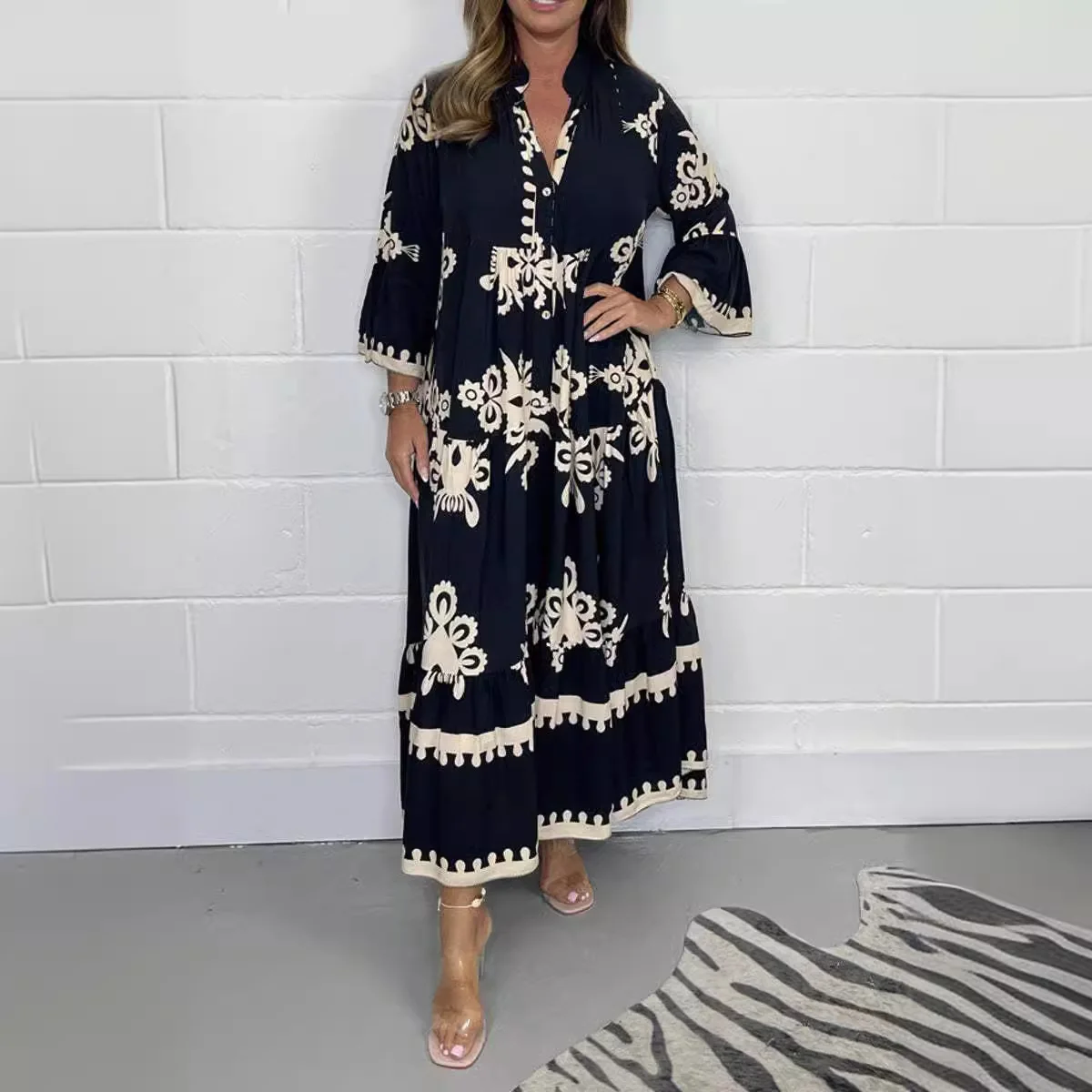 

2025 Spring New Temperament Elegant Printed Stand-up Collar Dress