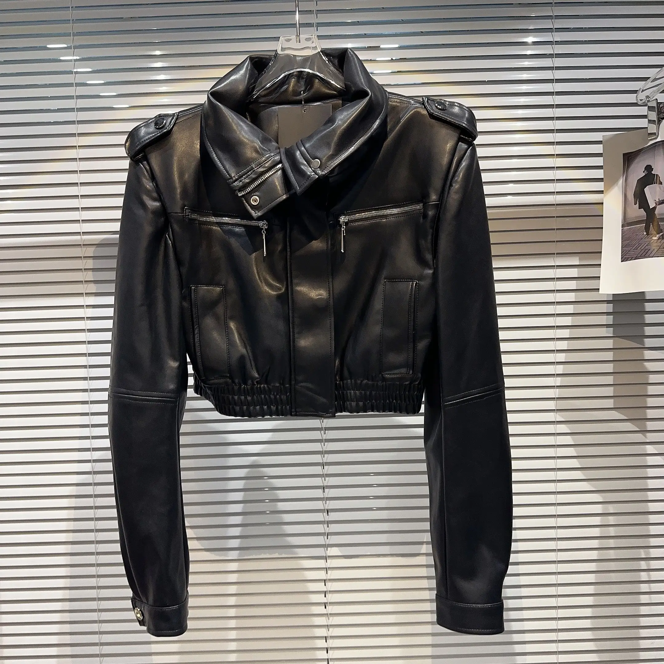 2025年秋新作 ストリート系 スパイシーガール ジップアップ ハイネック 肩パッド付き バイク風 PUレザー ジャケット