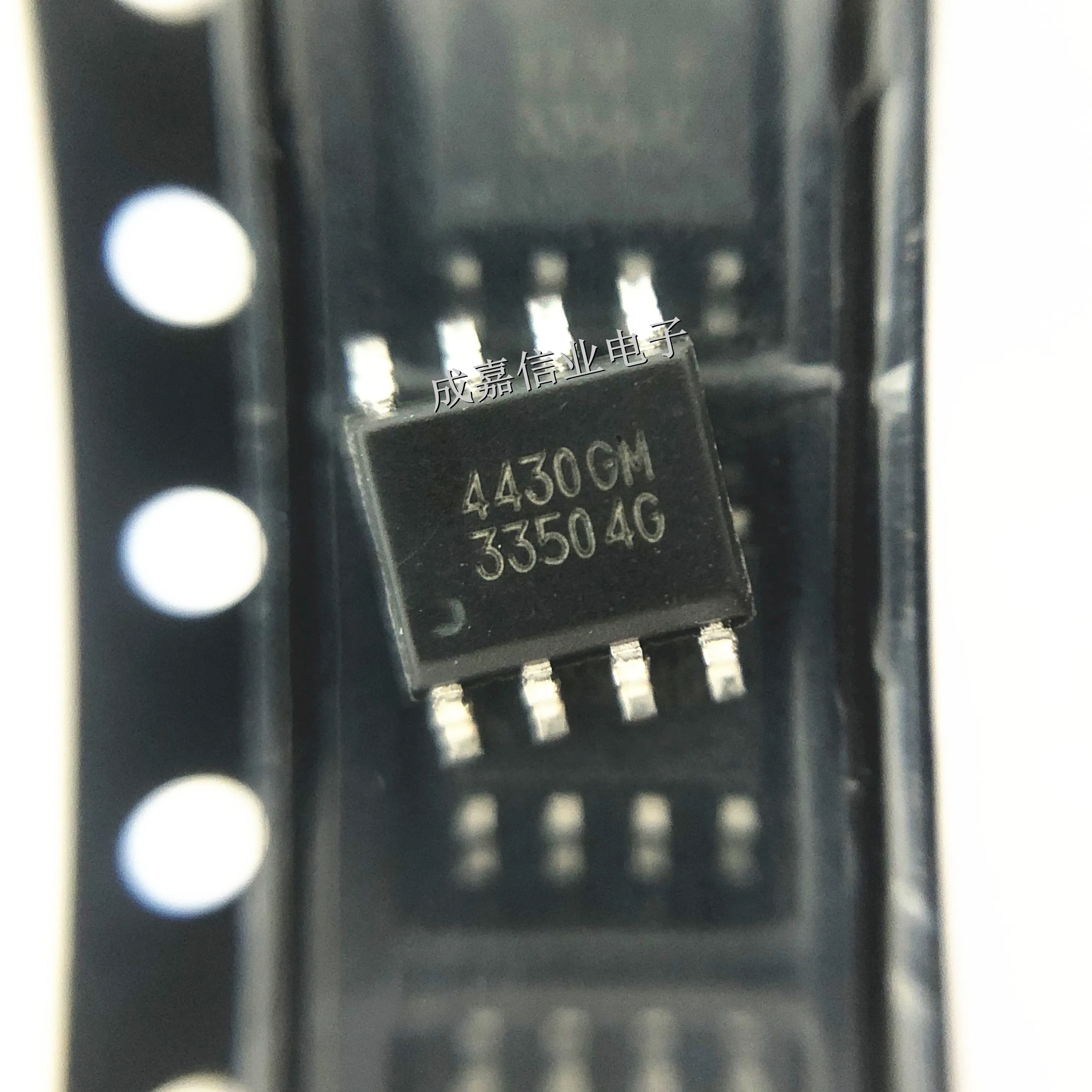 10pcs/Lot AP4430GM-HF SOP-8 MARKING;4430GM N-CHANNEL ENHANCEMENT MODE POWER MOSFET 4.6mΩ 35V 20A