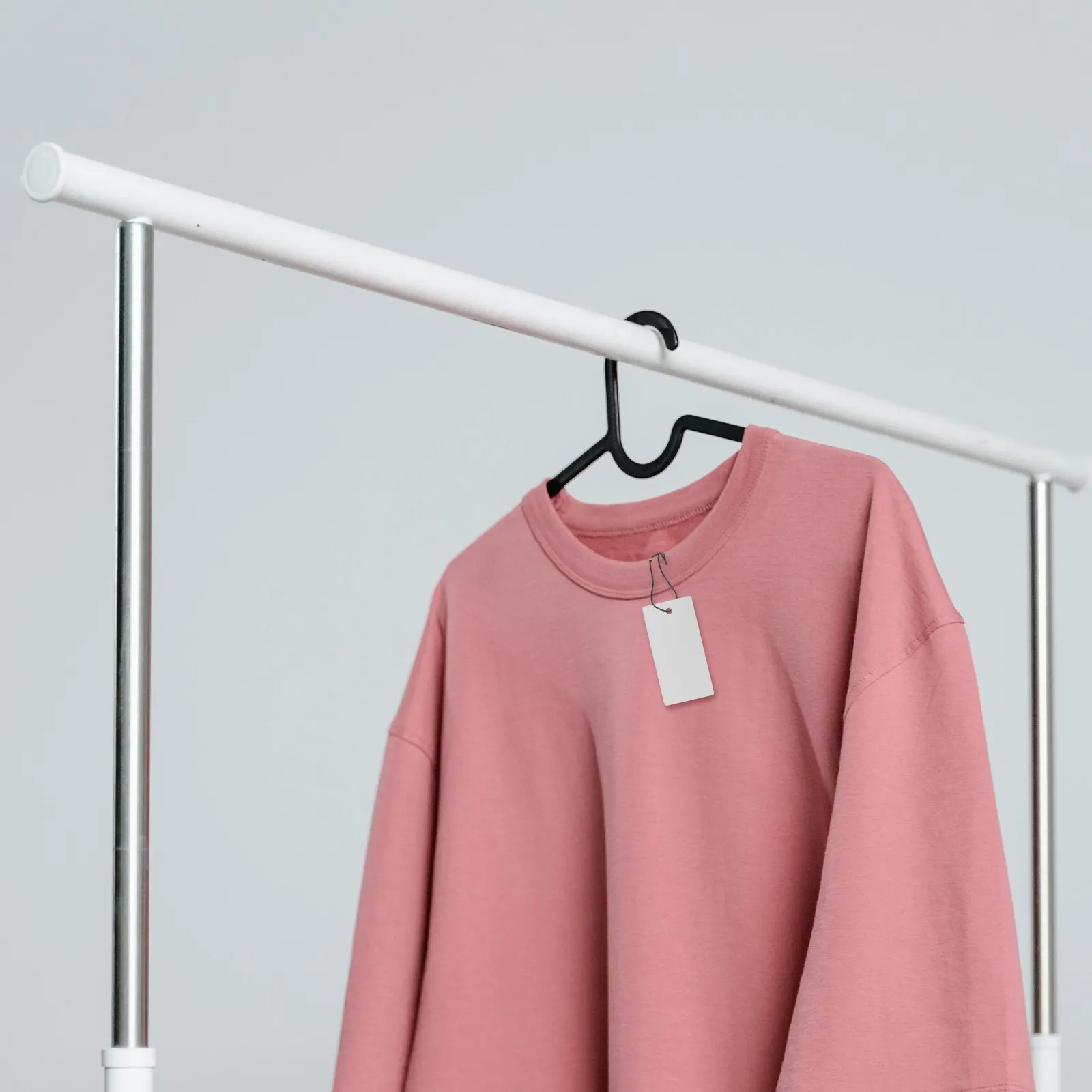 

Printable Blank Name Tags for Clothes 1 Roll White Thermal Printer Labels Smooth Flat Surface for Logo Product Info DIY