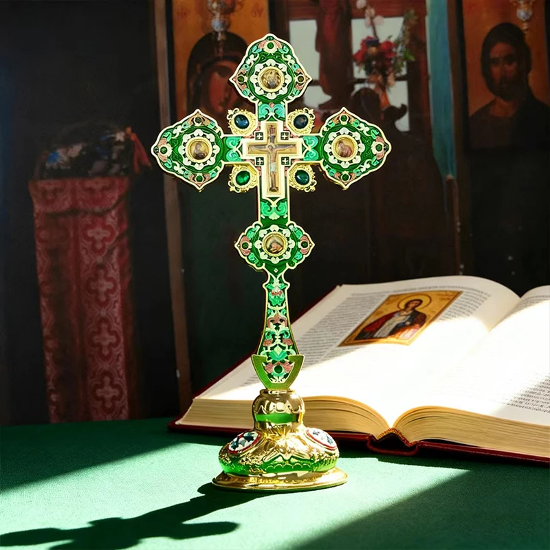 Luxuriöses Orthodoxes Christliches Geschenk: Vergoldetes Grünes Cloisonné-Standkreuz, Kirchenqualität, Altar-Kruzifix für Spirituelle Heimdekoration – Detail 14