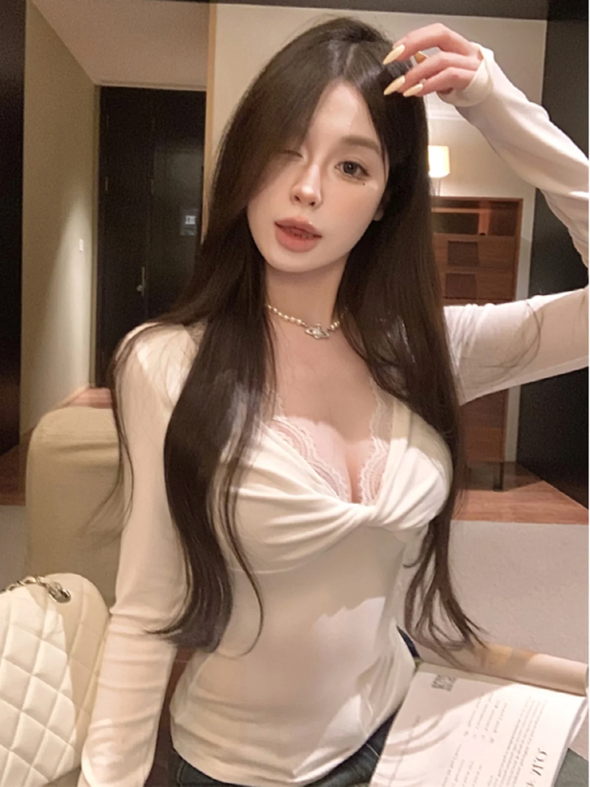 

Женская кружевная футболка больших размеров с V-образным вырезом и длинным рукавом, приталенный крой, с узлом, в корейском стиле, для повседневной носки, осенняя, Pure Desire