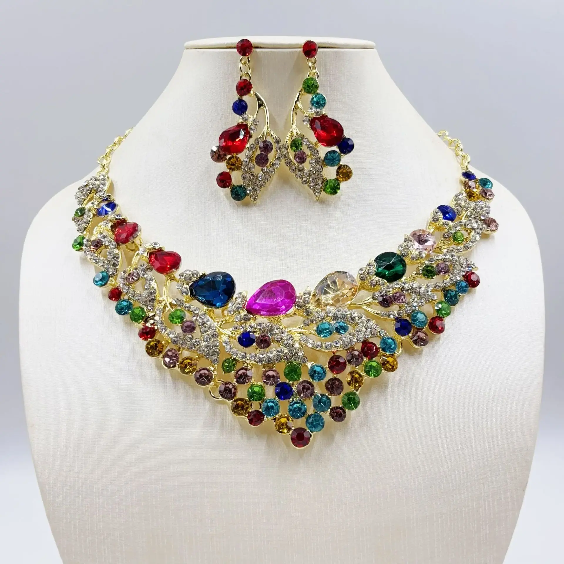 

Bridal Exaggerated Flower Earrings Collarbone Chain Set Luxury Crystal Dinner Ball Dress Accessories