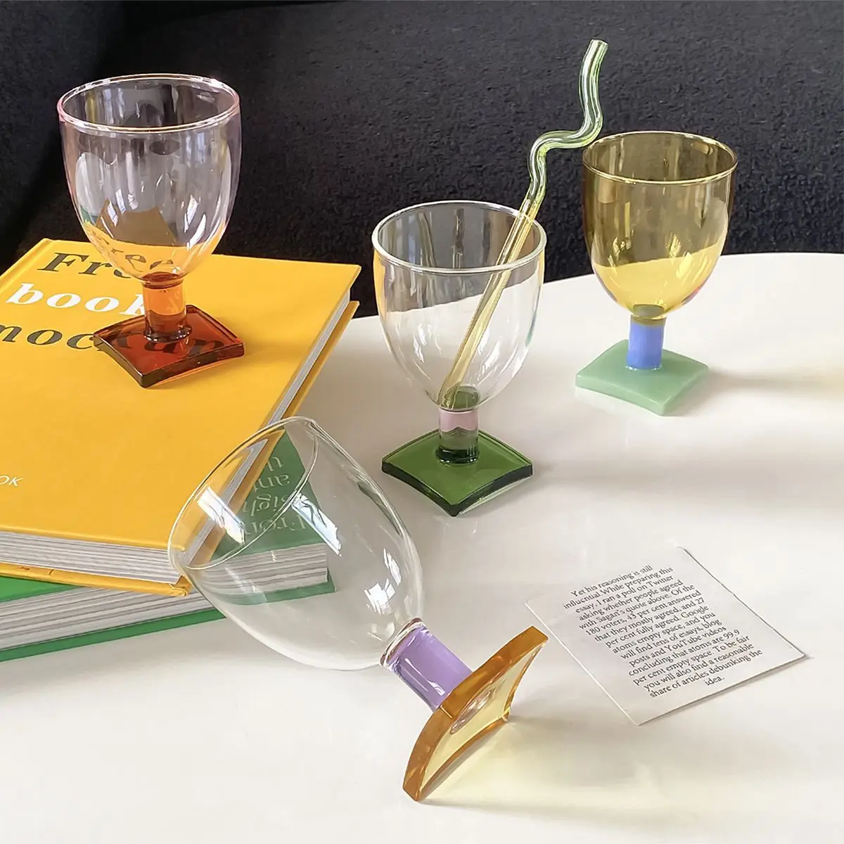 

Color Block Footed Glass Cup, High Borosilicate Heat-Resistant Glass, Colored Drinking Glasses, Creative Design Water Cup
