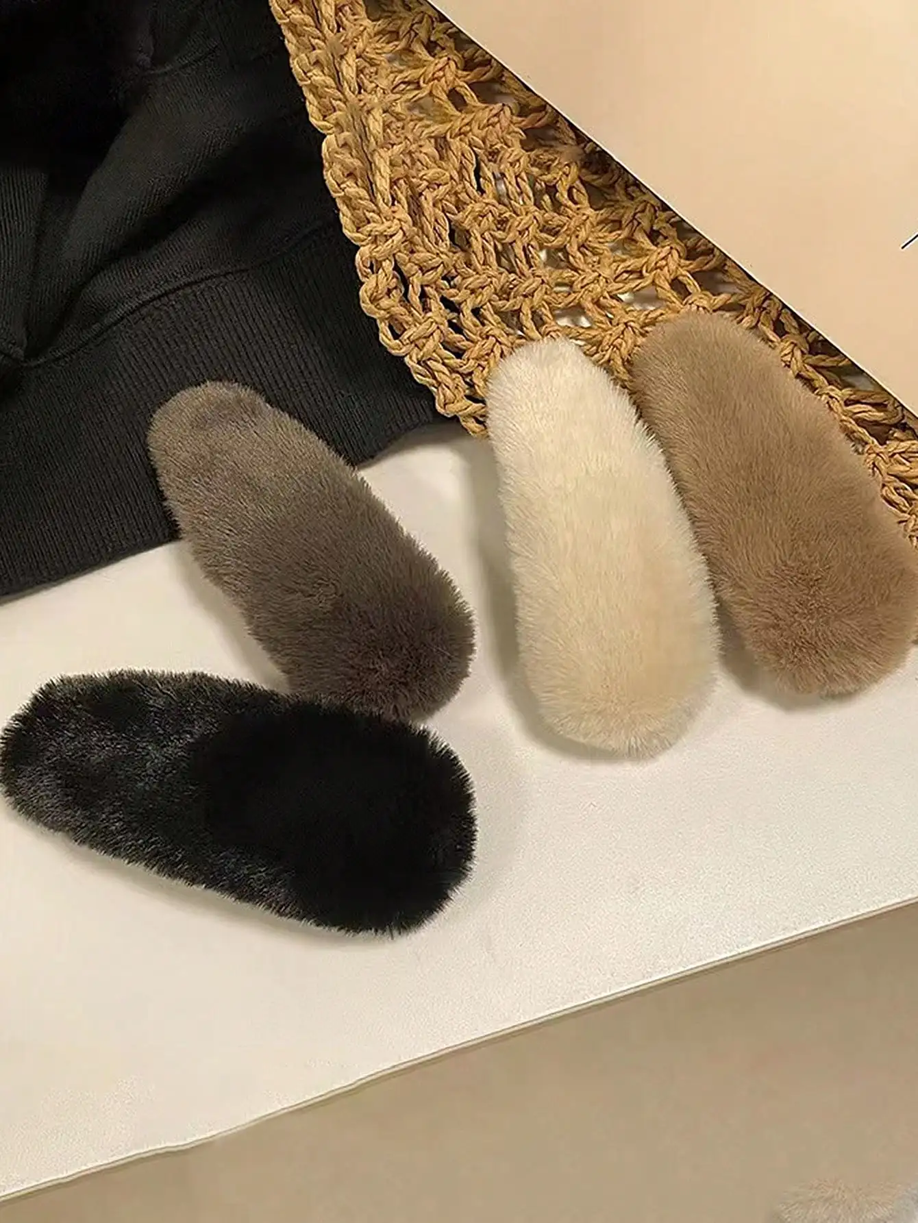 Plush Autumn/Winter Minimalist Solid Color BB Clip Set Casual Versatile Daily Hair Clips sc260912000939388596829