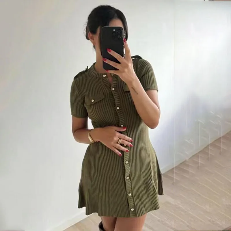 TARUXY Metal Button Knitted Short Sleeve Dress Women's Retro Elegant Mini Sweater Dresses Solid Color Club Party Vestido Female