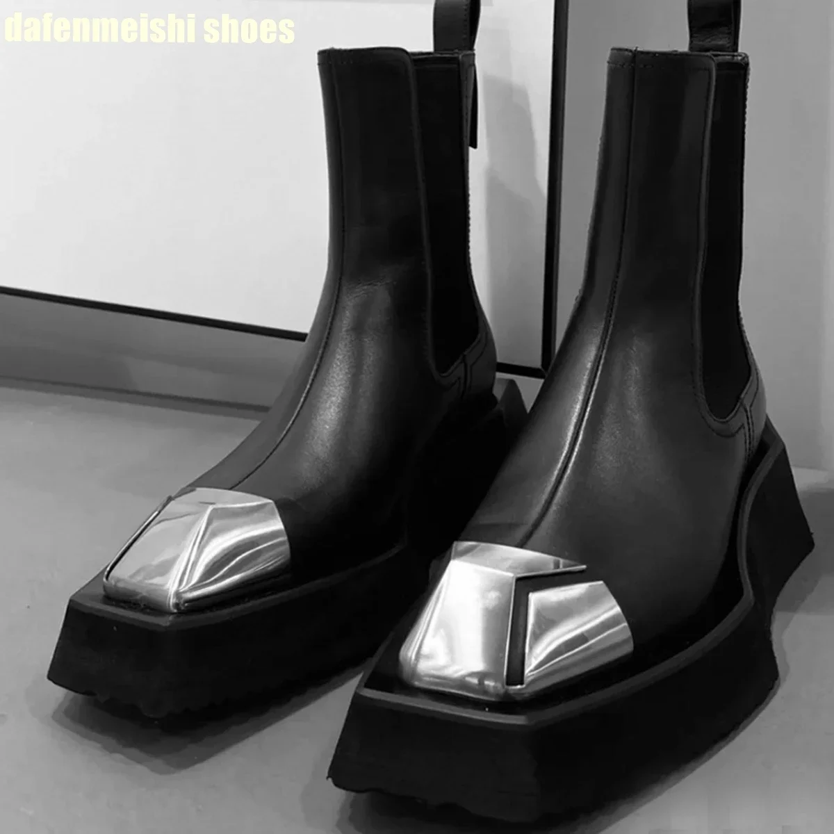 

Metal Stitching Fashion Square Toe Boots 2025 Women's Style Thick Sole Motorcycle Style Slip On Short Boots Black Real Leather