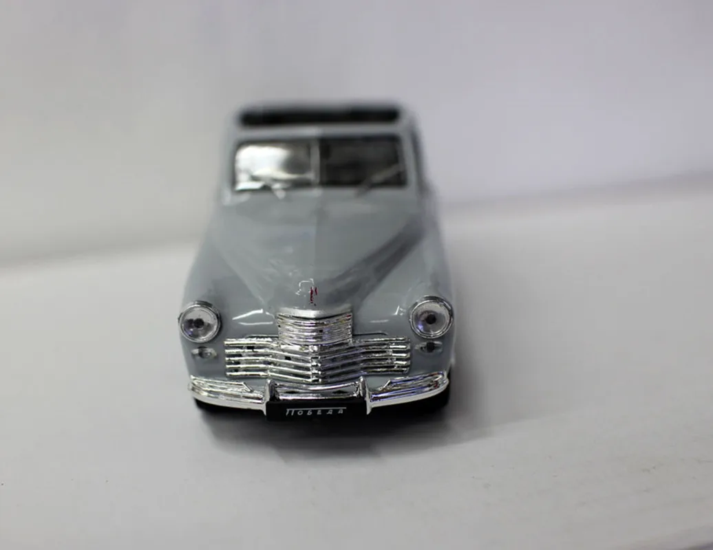 Quality Alloy 1:43 GAZ M20 Russian Convertible Sports Car Model,Simulation Classic Car Model Ornament,Hot Sale Free Shipping