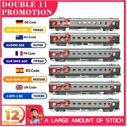 クルーコンパートメントを固定し、ロシアの国際的な列車、rzd、電車モデル、ダイニングカー、自由奔放に生きる1/87