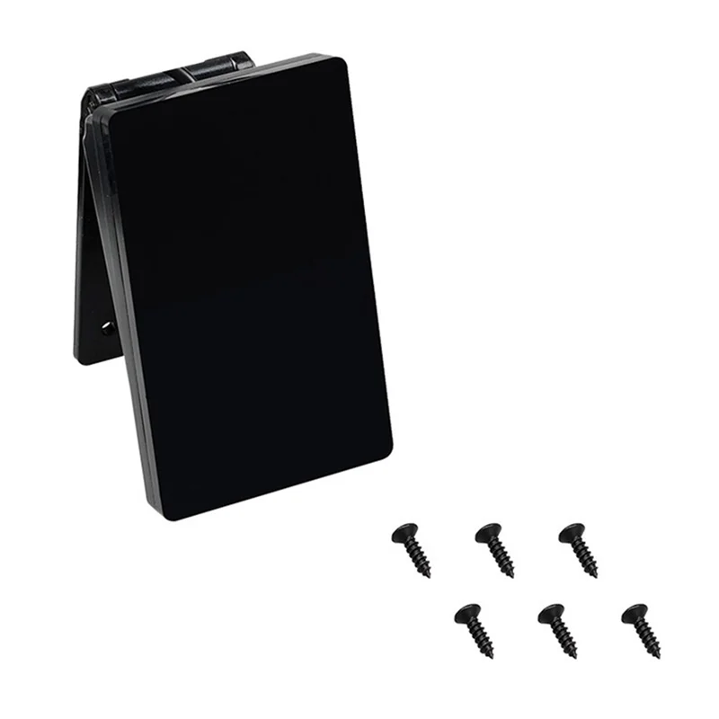 

Универсальный задний бампер, противотуманные фары, дымчатые линзы, красный светодиодный отражатель, стоп-сигналы, центральный стоп-сигнал