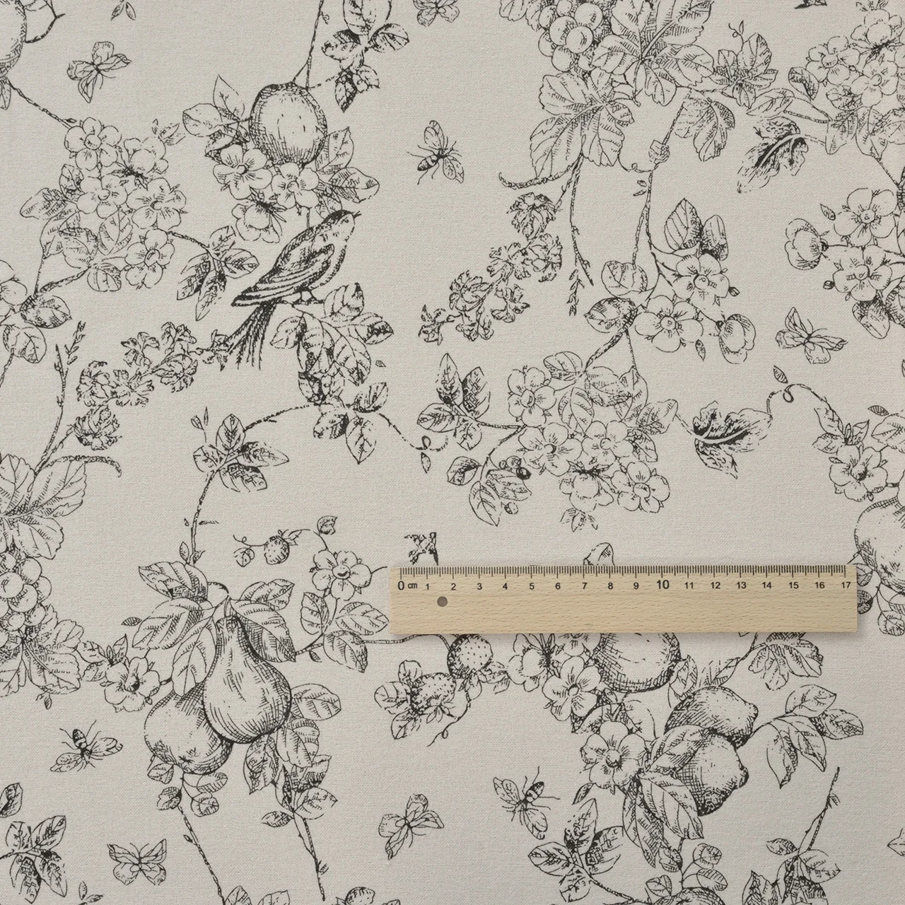 Vintage-style Floral Fabric for Handmade Cotton Clothing and Home Textiles, 150x50cm