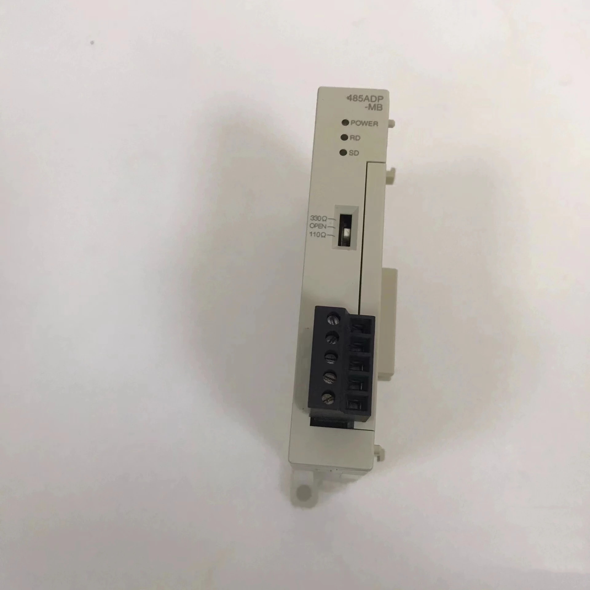 

Second-hand The PLC module FX3U-485ADP-MB has good functionality