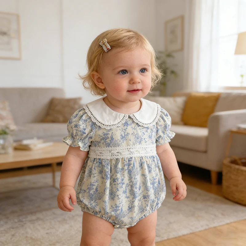 2026 Neuer Sommer-Baby-Krabbelanzug im Koreanischen Stil, Kurzärmeliger Jumpsuit für Mädchen mit Niedlichem Peter-Pan-Kragen