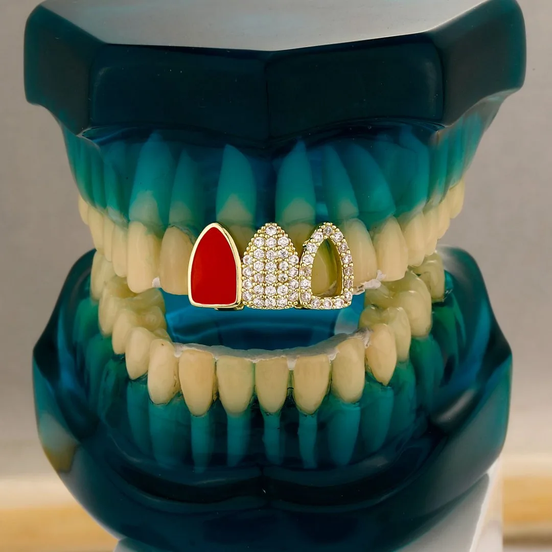 Enamel Vampire Fang Teeth Grillz Hollow Full Pave CZ Gold Silver Plated Hip Hop Exquisite Design Unisex Mouth Jewelry Wholesale