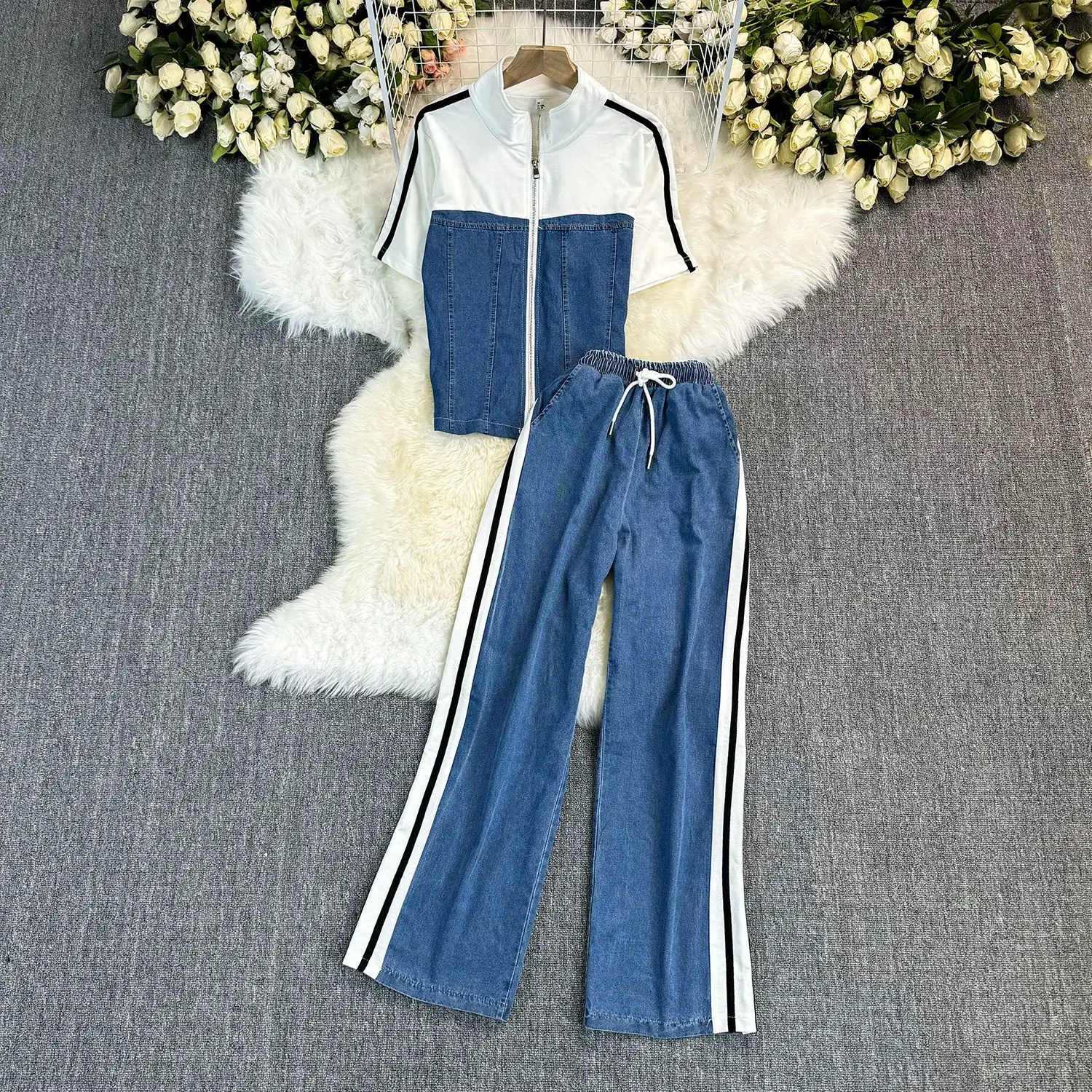 

Повседневный модный джинсовый костюм женский летний новый жареный уличный модный спортивный комплект из двух предметов в иностранном стиле