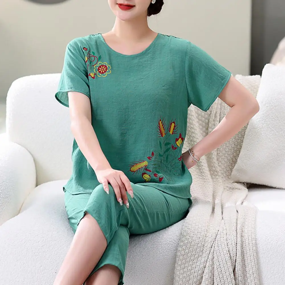 Mom Night Clothes Short Sleeves Mother Pajamas Set Mid-calf Length Pants Grandmother Homewear Women Clothes