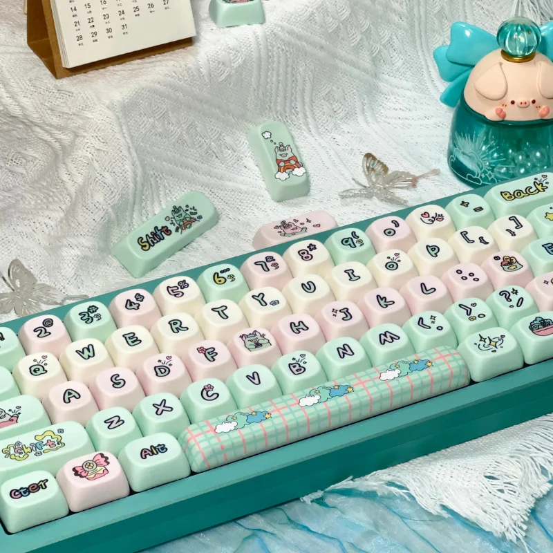 Strawberry Piggy Keycap 140 Key MOA PBT Cute Cartoon Piggy Highly Sublimative Keycap DIY Alice Layout 7U L Shap Enter ISO Keycap