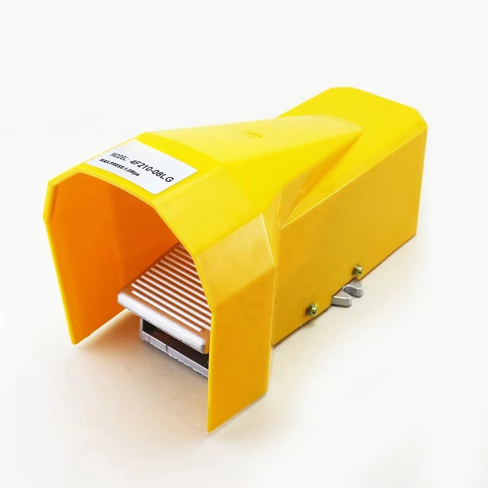 4F210-08LG Aluminum Alloy 5/2 Way Port 1/4 Inch Plastic Pneumatic Air Brake Foot Pedal Control Valve Lock