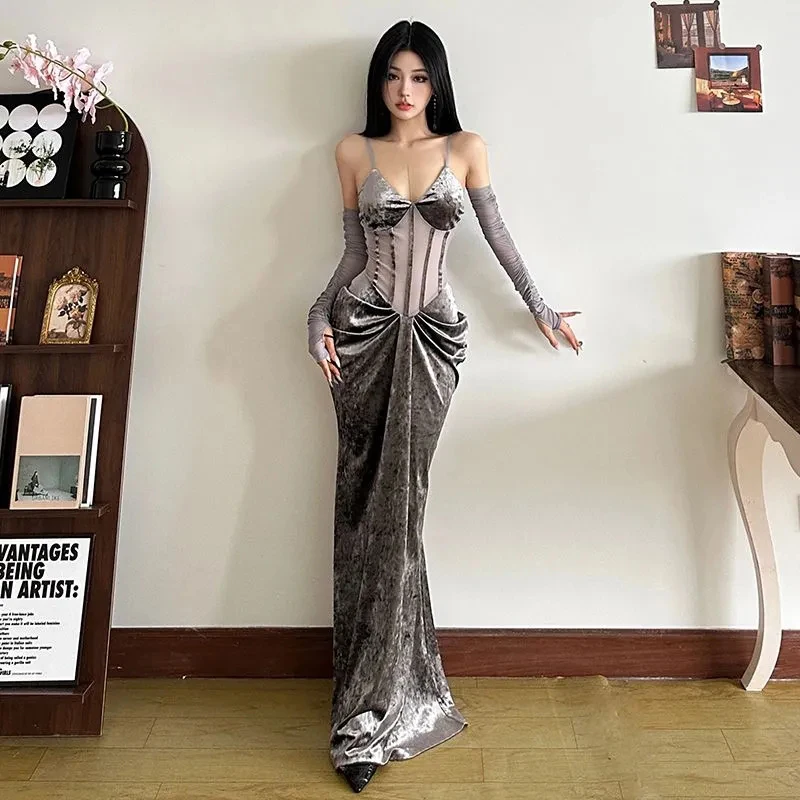 Damska sukienka na ramiączkach z aksamitu w stylu Y2K, seksowna, dopasowana, na cienkich ramiączkach, uniwersalna sukienka midi, koreańska, elegancka, plisowana, długa sukienka na imprezę/do klubu.