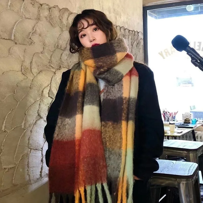 

New Mohair Plaid Scarf for Women with Korean Atmosphere, Soft and Thick, Warm and High-end Scarf